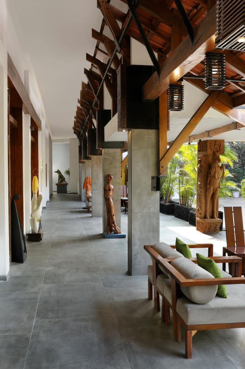 The Andhra Art & Craft Hotel Βιζαχαπατνάμ Εξωτερικό φωτογραφία