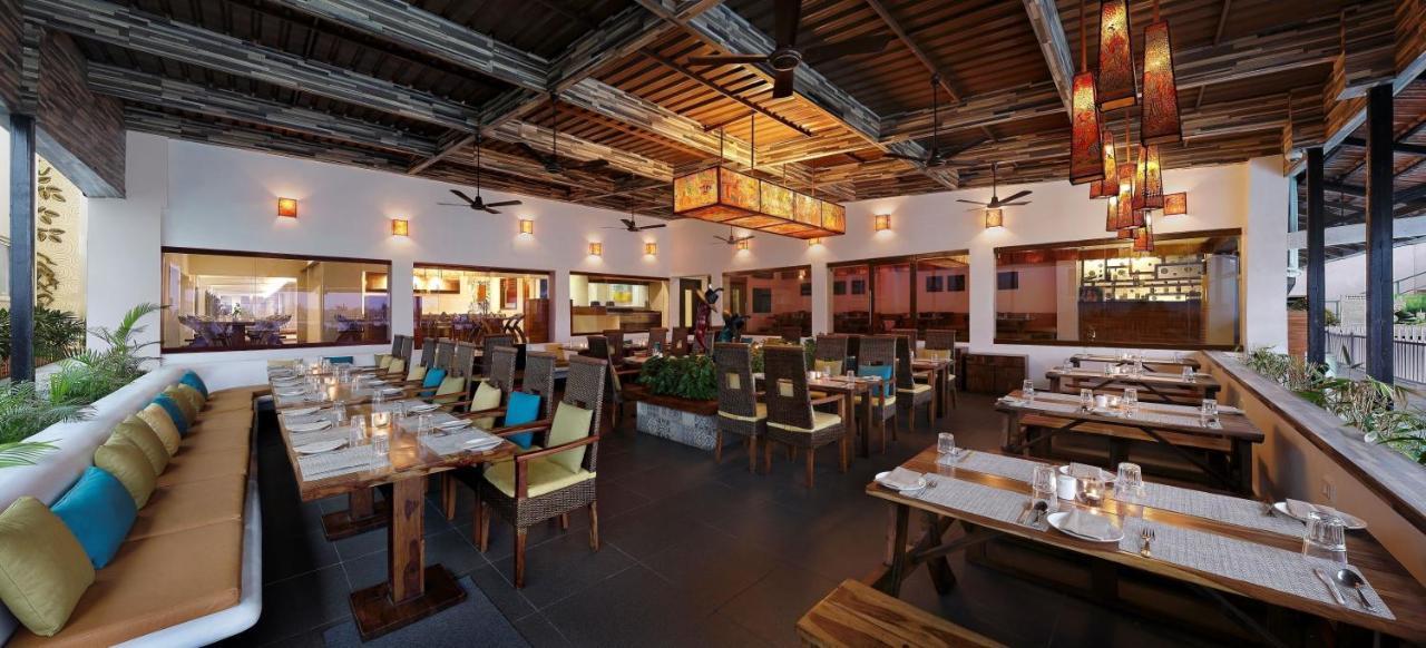 The Andhra Art & Craft Hotel Βιζαχαπατνάμ Εξωτερικό φωτογραφία